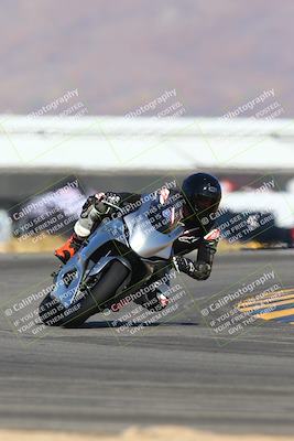 media/Jan-14-2024-SoCal Trackdays (Sun) [[2e55ec21a6]]/Turn 16 Set 2 (1125am)/